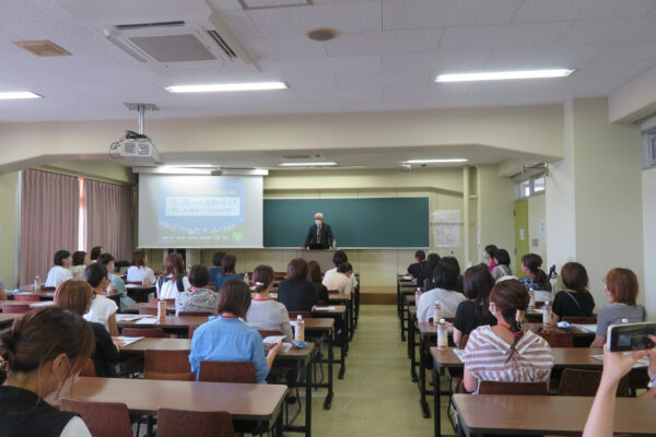 大学生になってきました！（保護者研修会）