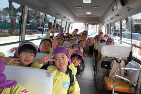 バス🚌に乗ってレッツゴー！！